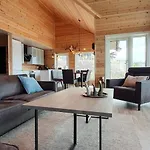 With Panoramic Views In Tatil Evi Vrådal