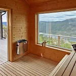 With Panoramic Views In Tatil Evi Vrådal