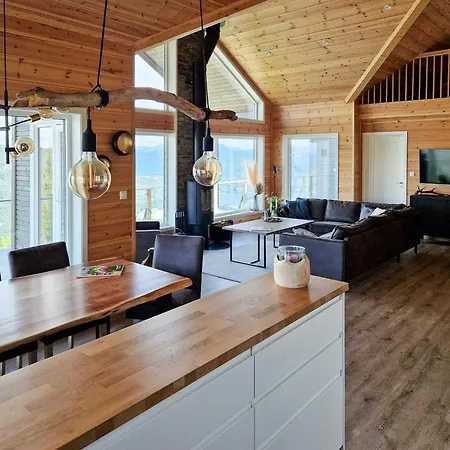 Feriehus With Panoramic Views In